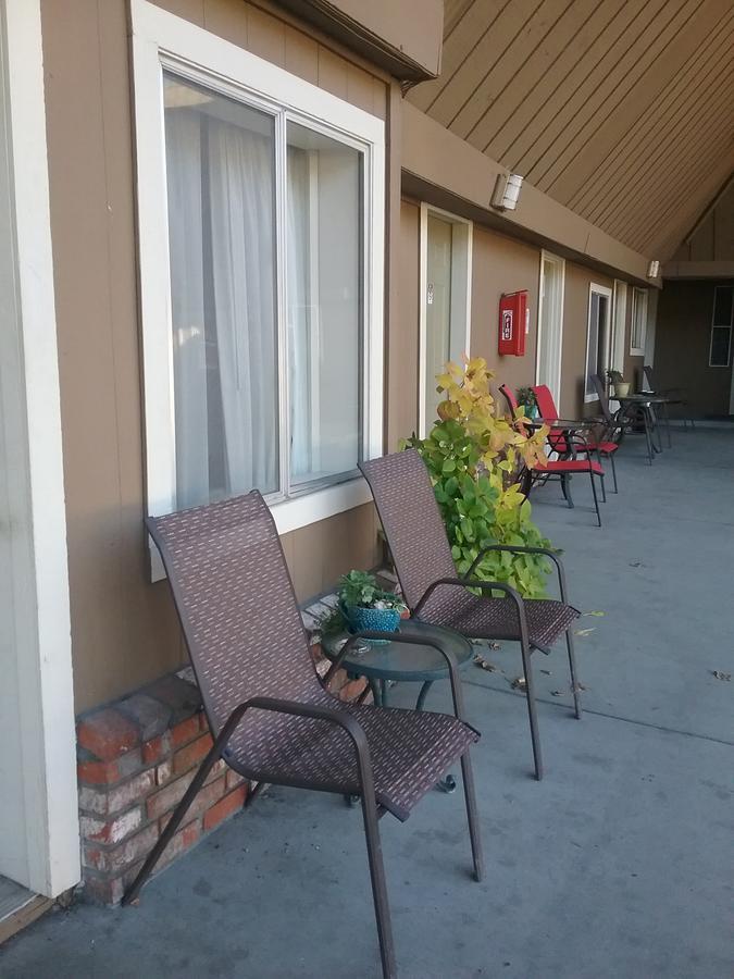 Bigfoot Motel Willow Creek Exterior foto